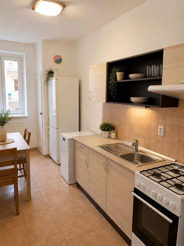 Pronájem bytu 2+1 68 m2