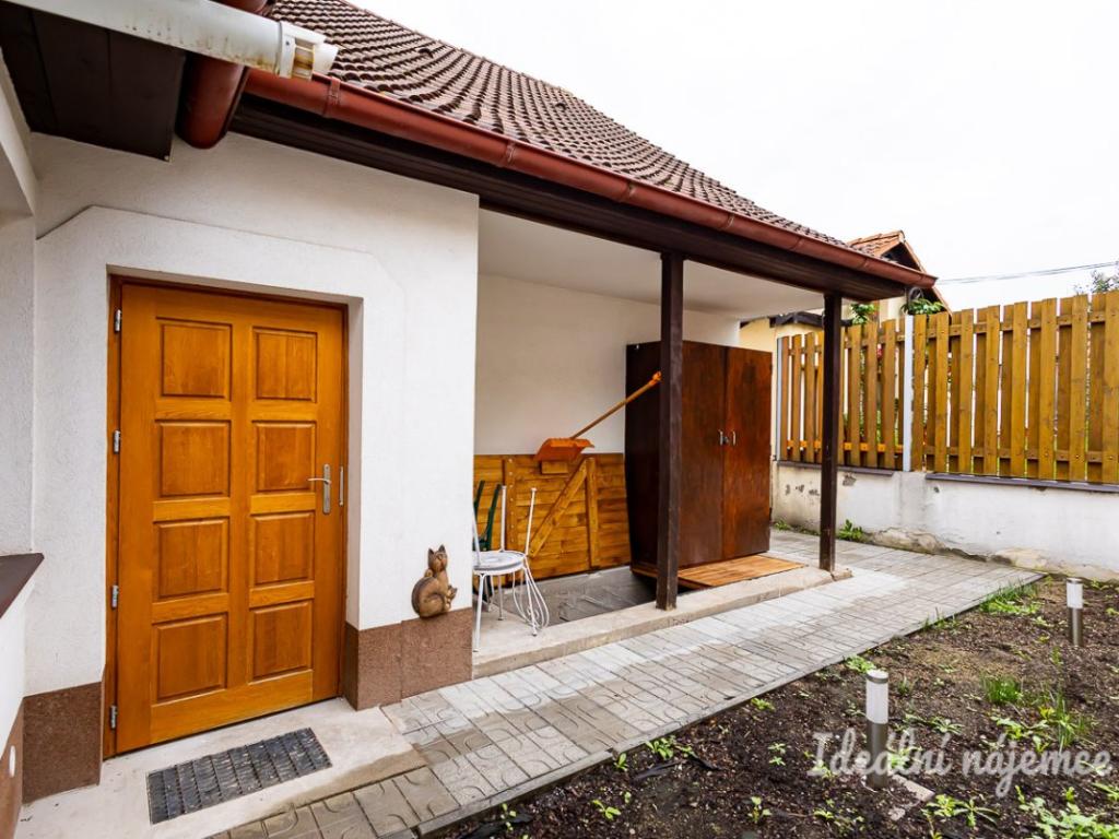 Pronájem bytu 4+kk 140 m2