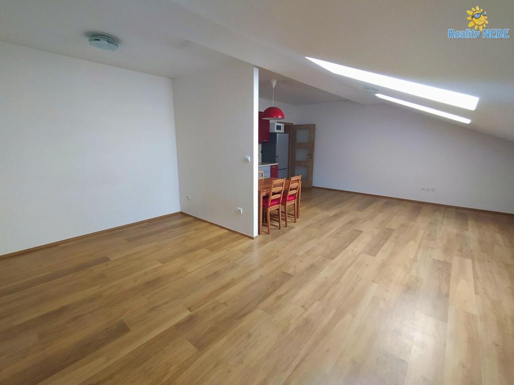 Pronájem bytu 1+kk 59 m2