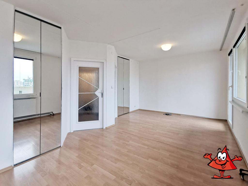 Pronájem bytu 3+kk 68 m2