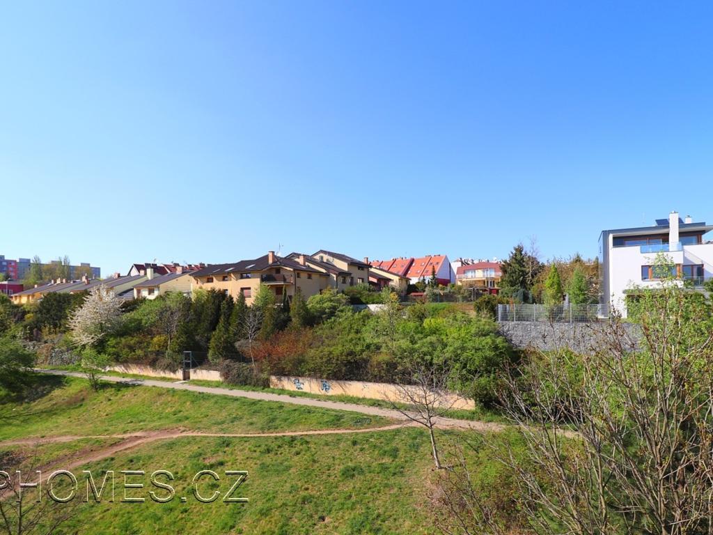 Pronájem bytu 3+1 71 m2, Praha – náhled fotky 13