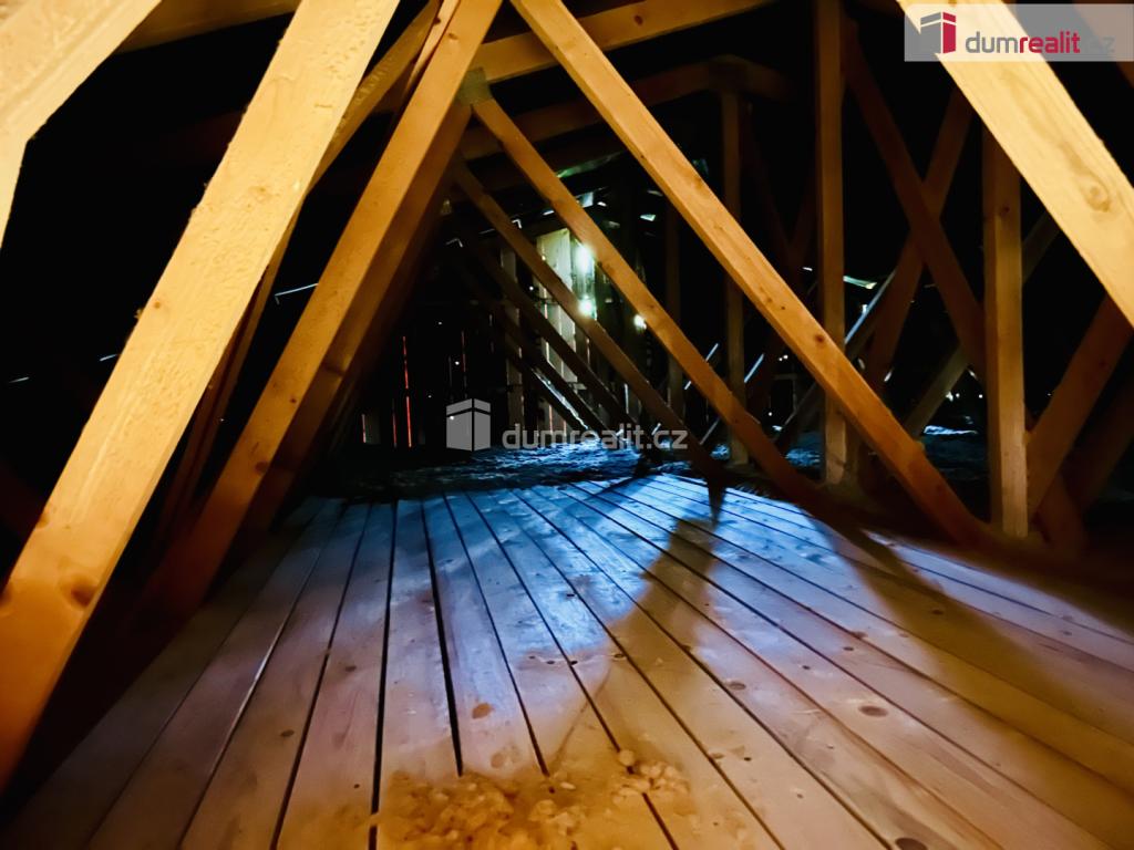 Prodej domu 120 m2, Zvěstov – náhled fotky 26