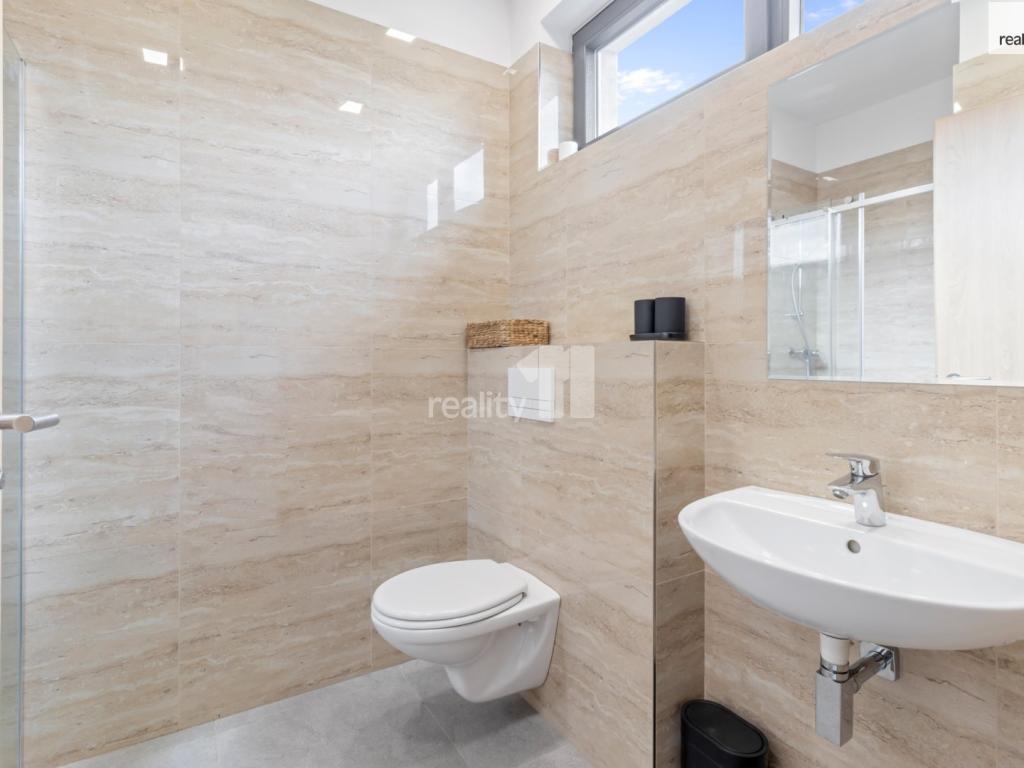Pronájem bytu 3+kk 105 m2, Praha – náhled fotky 14