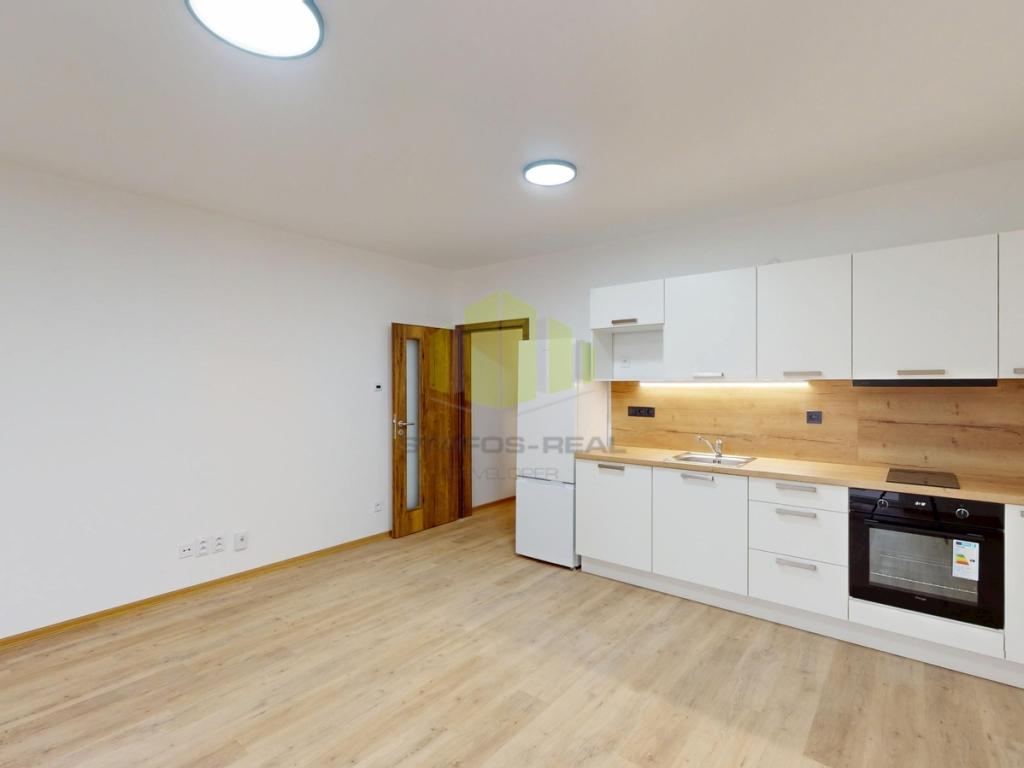 Pronájem bytu 1+kk 35 m2
