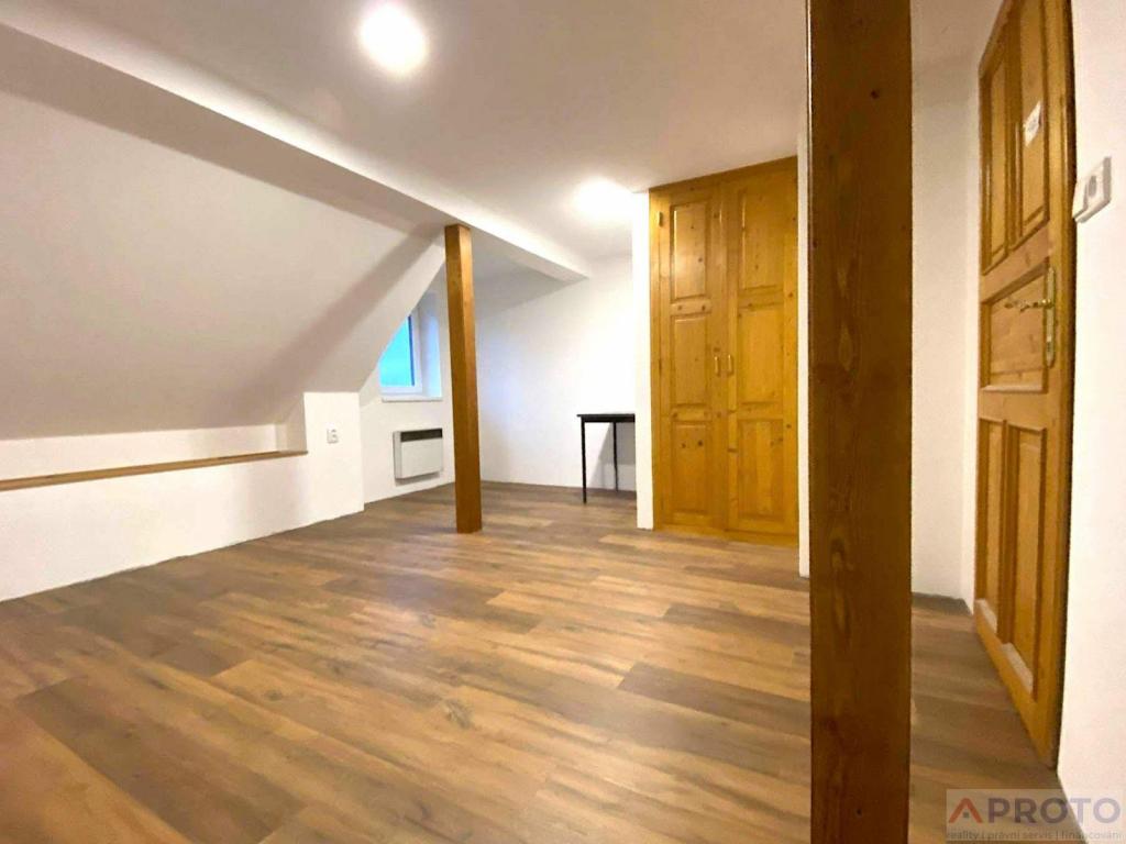 Pronajem bytu dům 286 m2