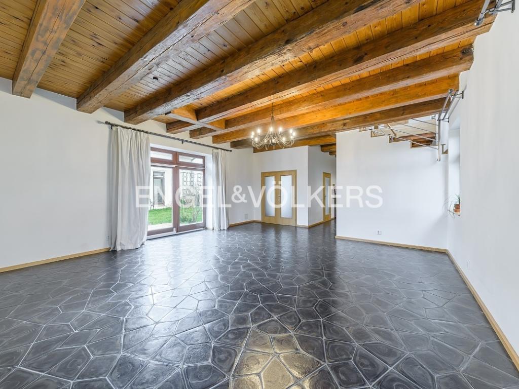 Pronájem bytu 4+kk 170 m2