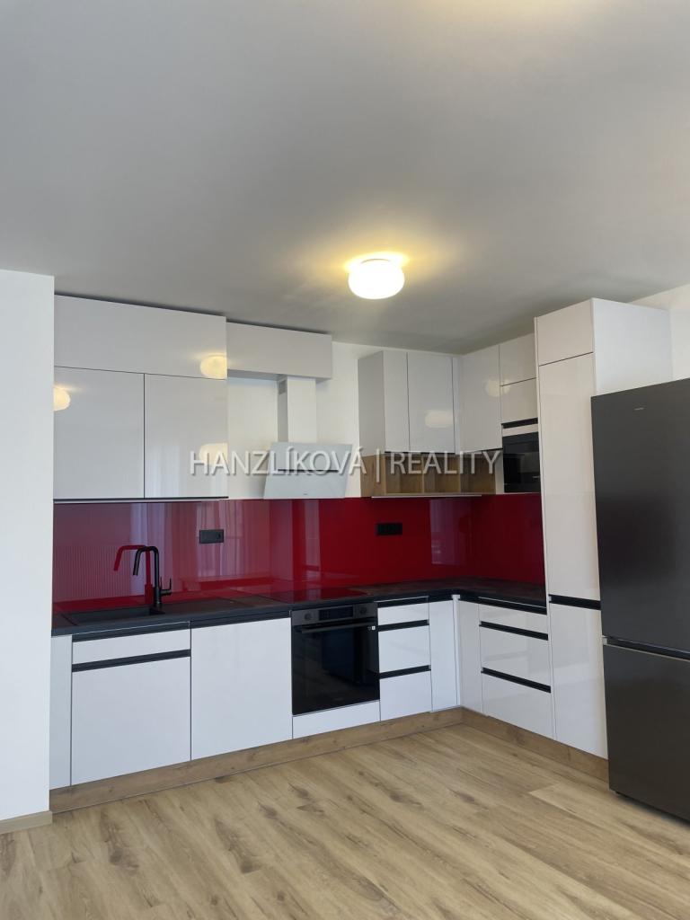 Pronájem bytu 2+kk 54 m2