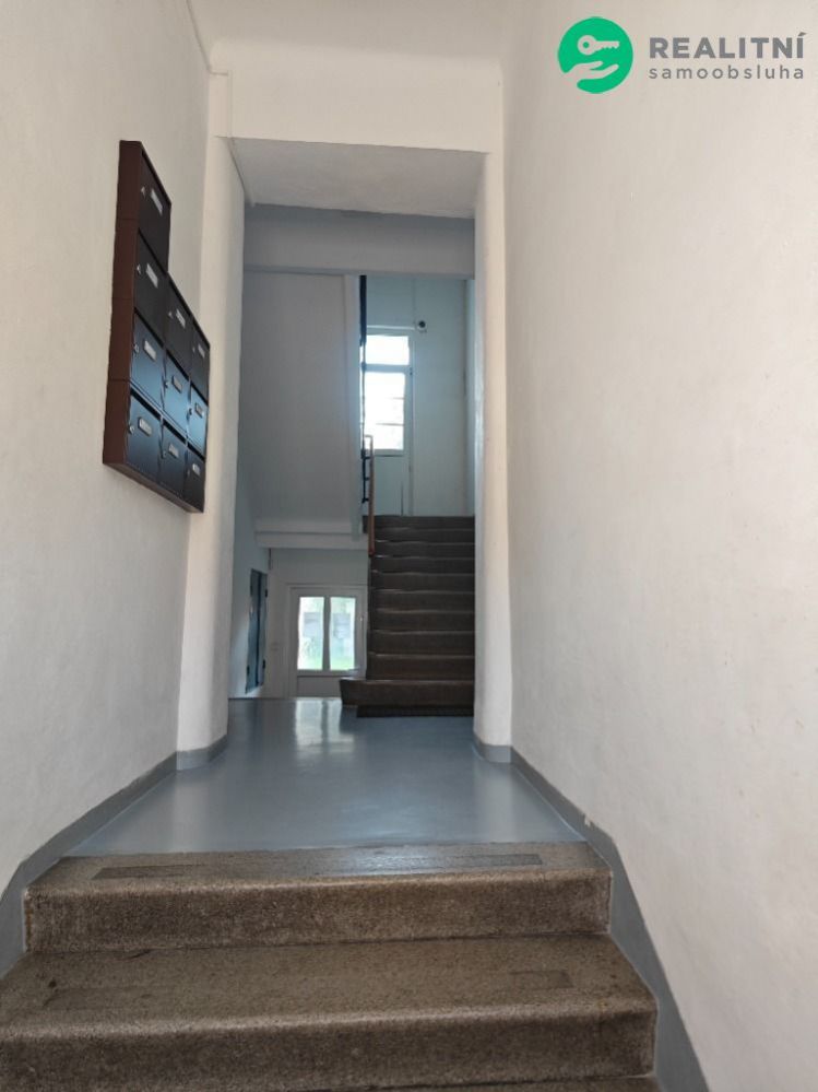 Pronájem bytu 2+kk 40 m2