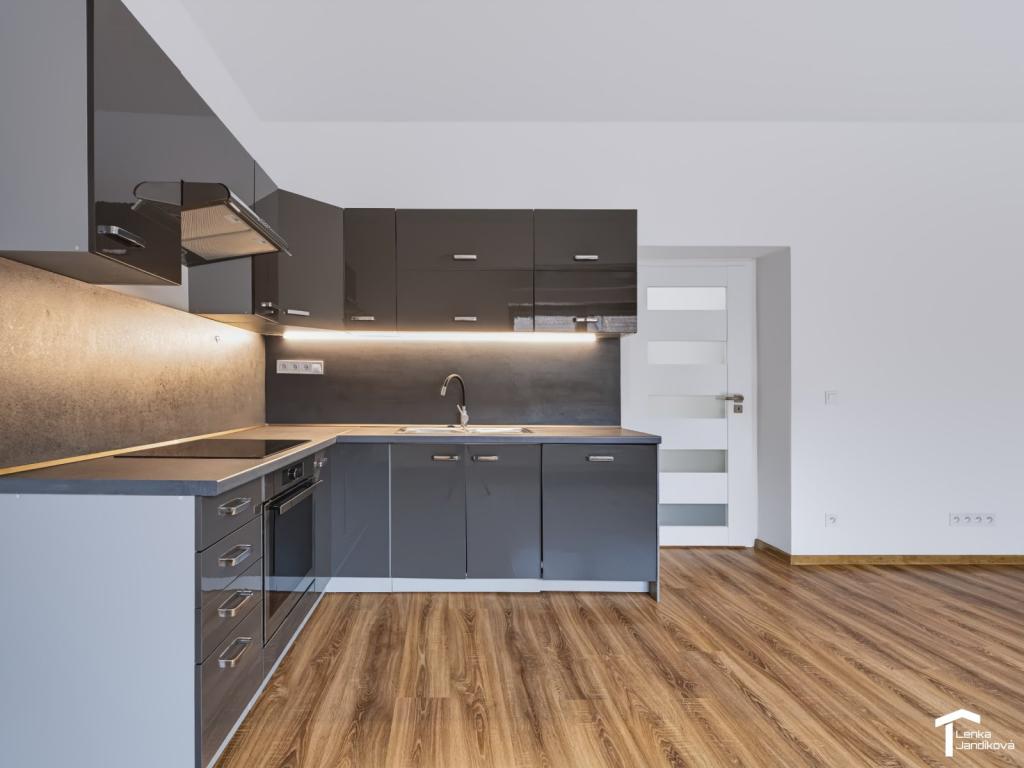 Pronájem bytu 2+kk 48 m2