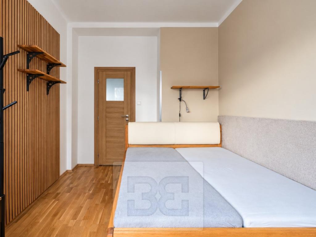 Pronájem bytu 1+1 33 m2, Praha – náhled fotky 6
