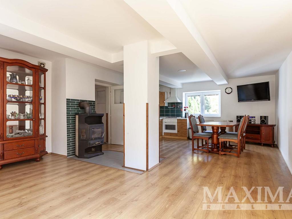 Prodej domu 184 m2, Obecnice – náhled fotky 7