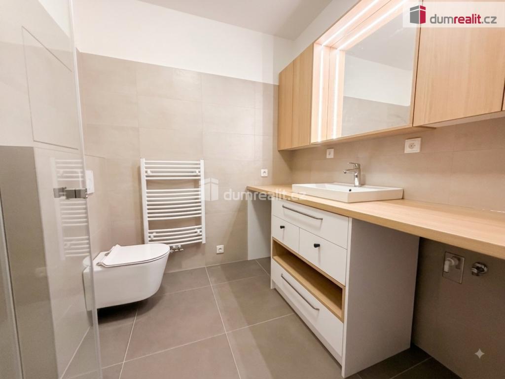 Pronájem bytu 2+kk 42 m2