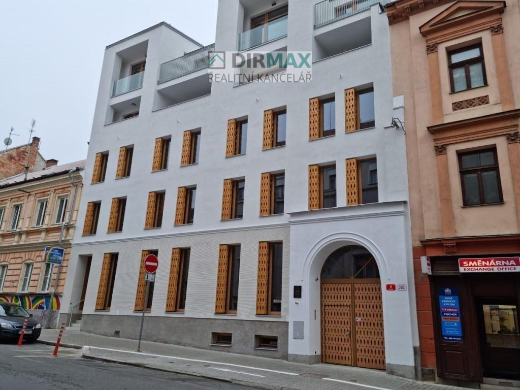 Pronájem bytu 1+kk 57 m2