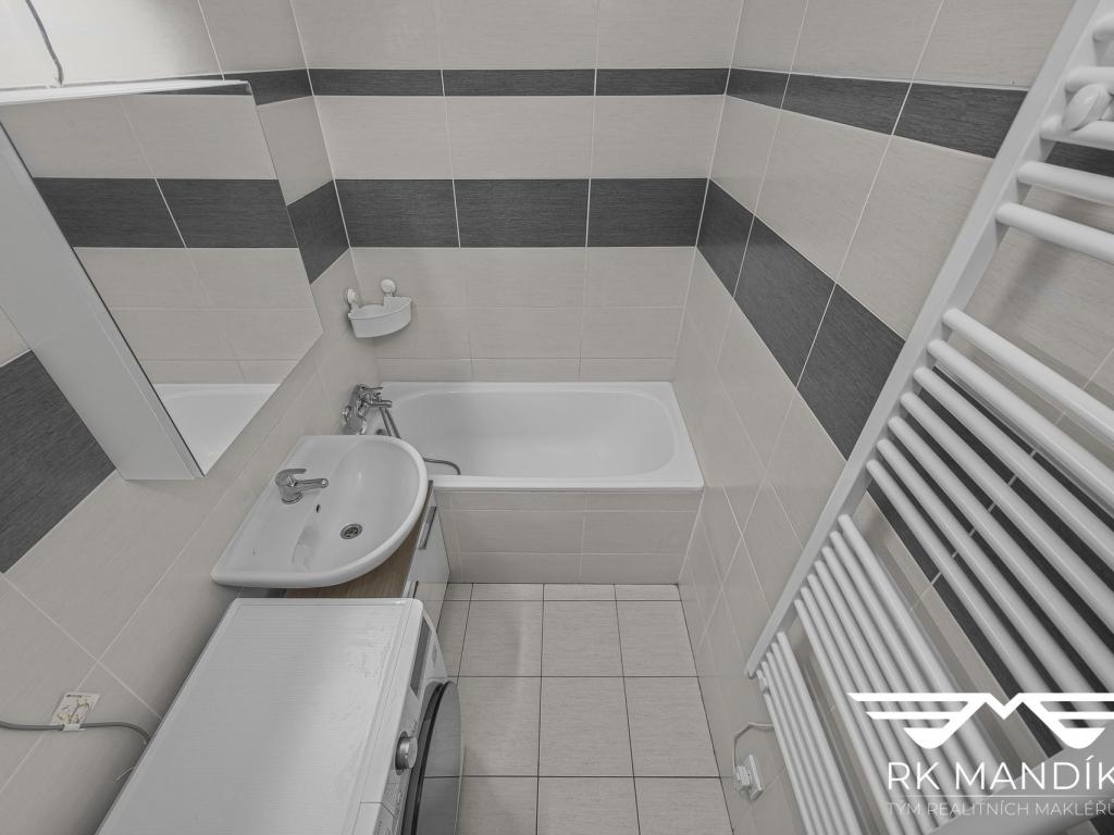 Prodej bytu 2+kk 44 m2, Praha – náhled fotky 13
