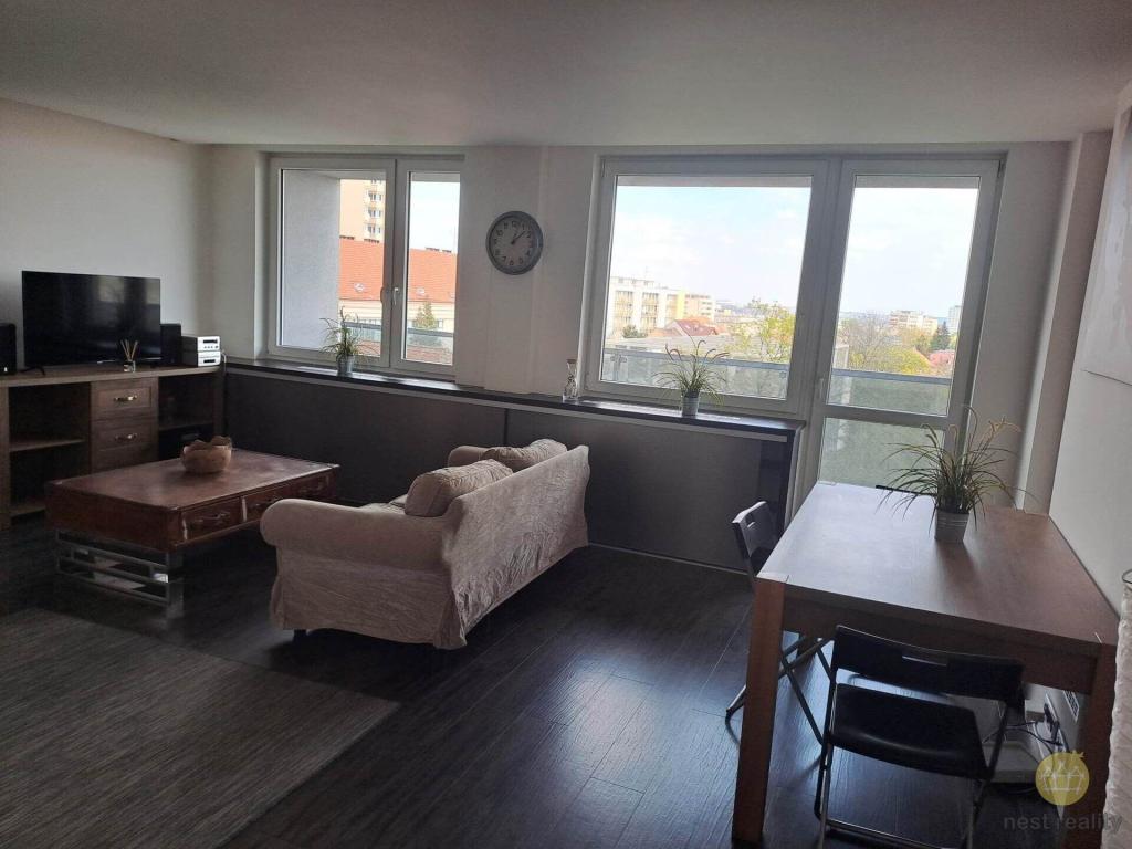 Pronájem bytu 2+kk 62 m2