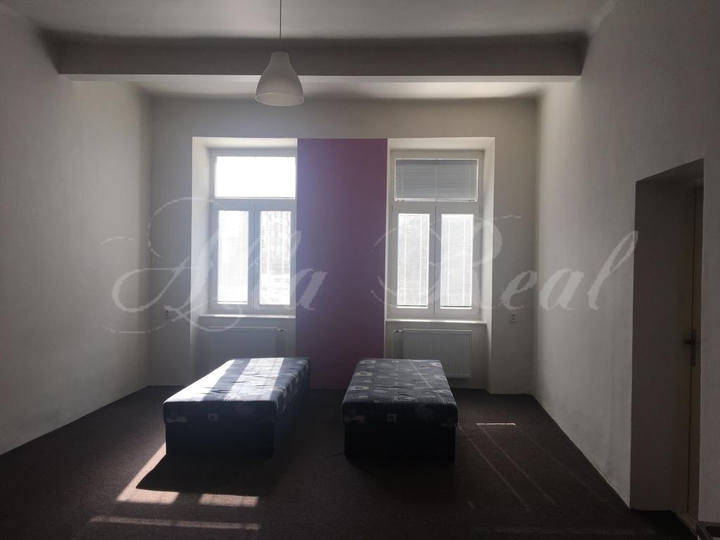Pronájem bytu 2+1 100 m2