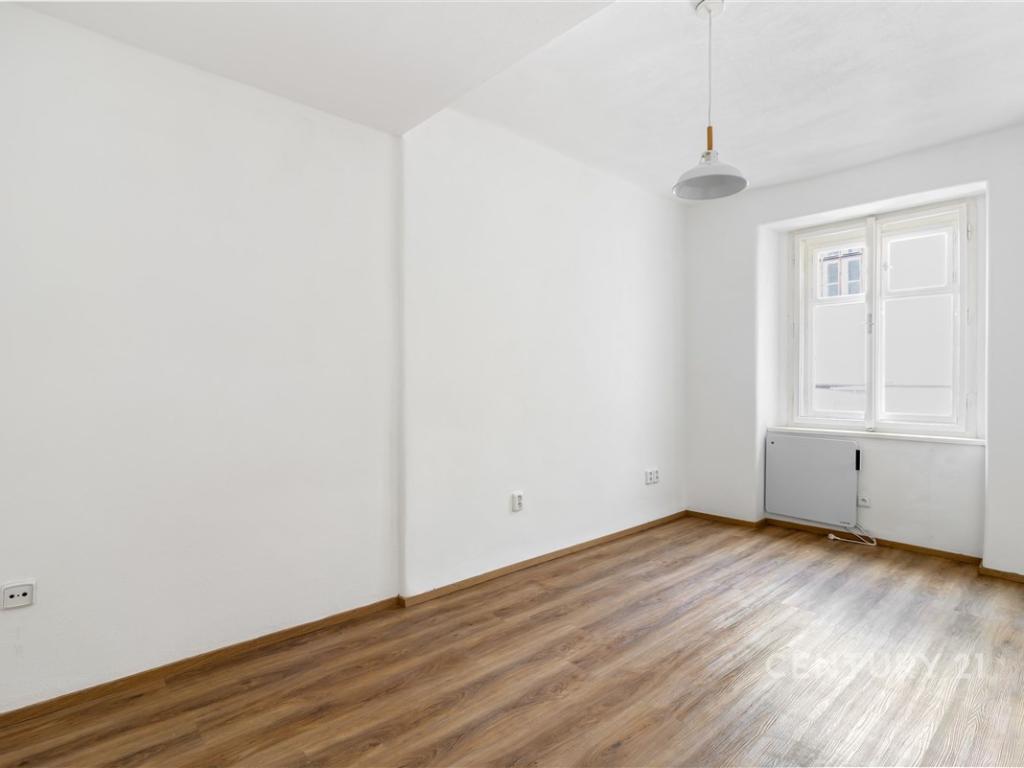 Pronájem bytu 3+kk 76 m2