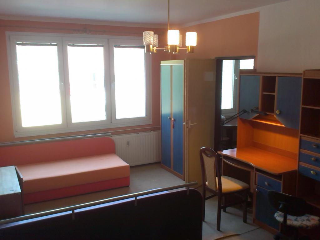 Spolubydleni bytu 3 lůžka 65 m2