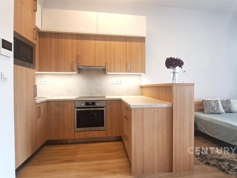 Pronájem bytu 1+kk 32 m2