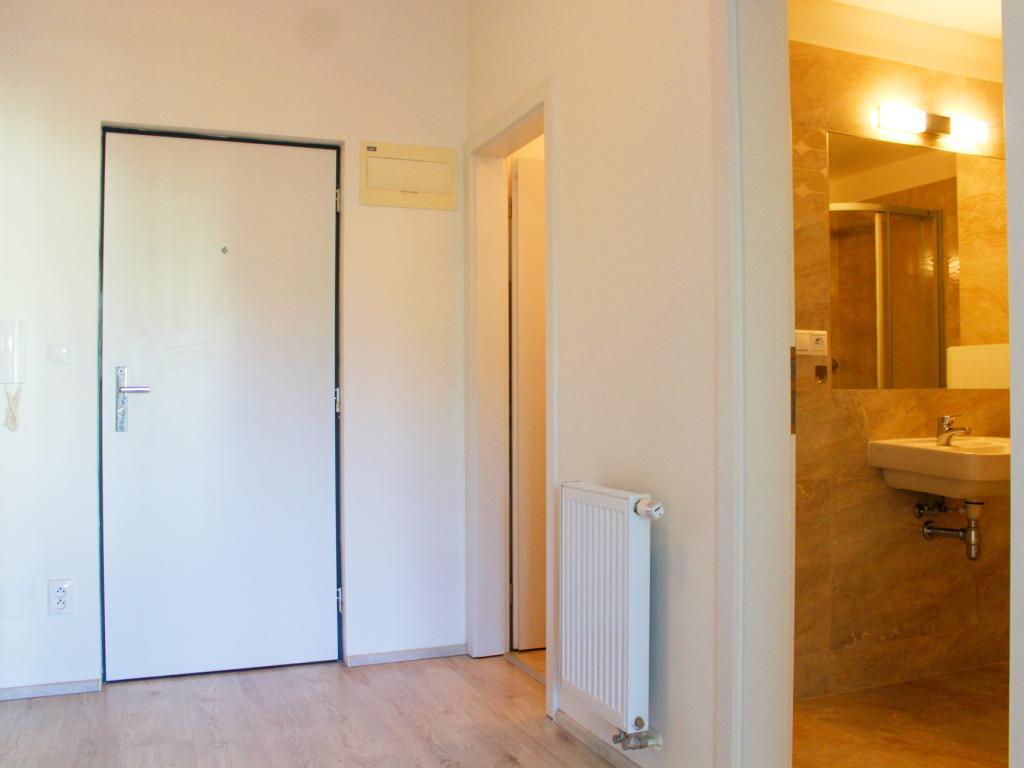 Pronajem bytu 2+kk 75 m2