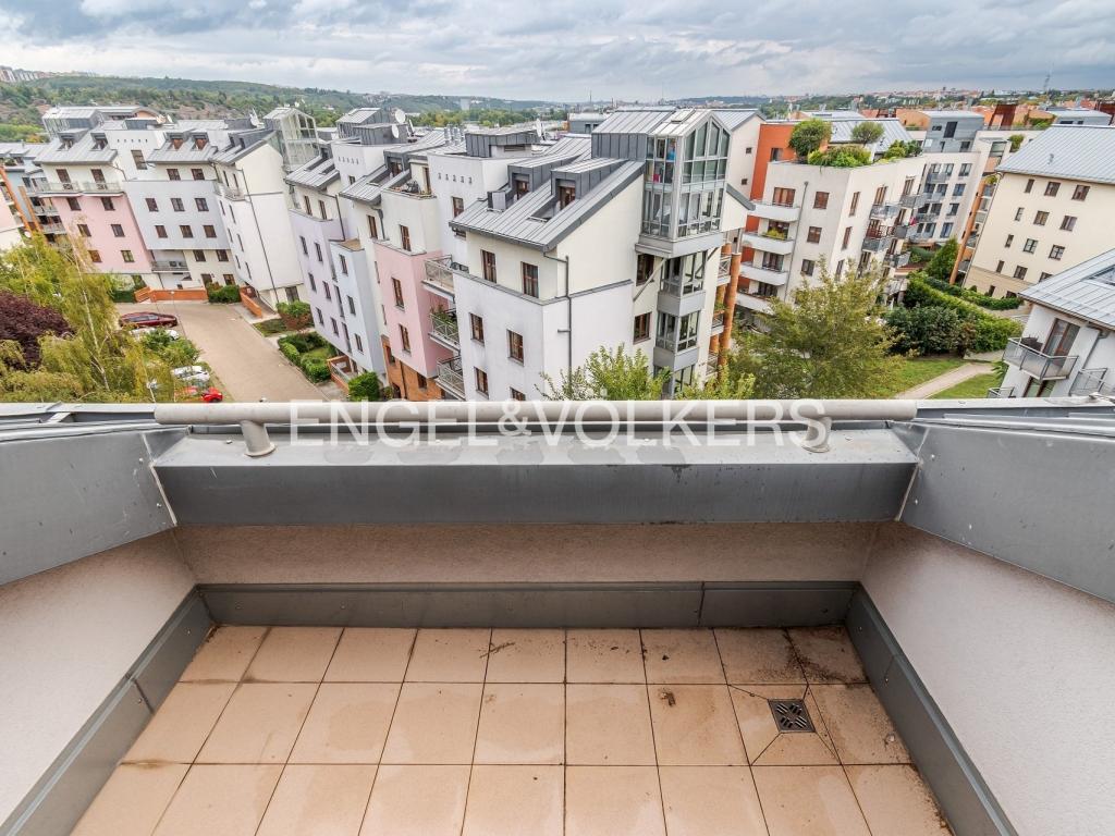 Pronájem bytu 4+1 120 m2, Praha – náhled fotky 13