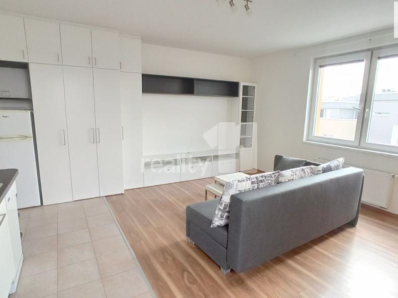 Pronájem bytu 2+kk 43 m2