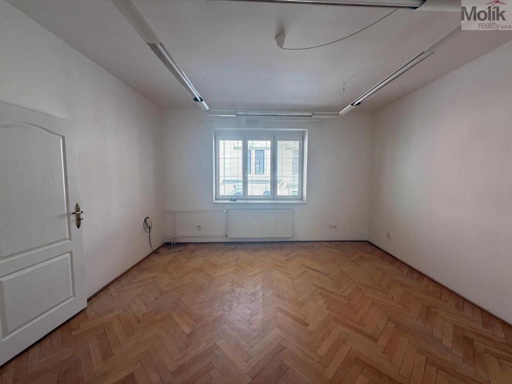 Pronájem bytu 3+1 80 m2