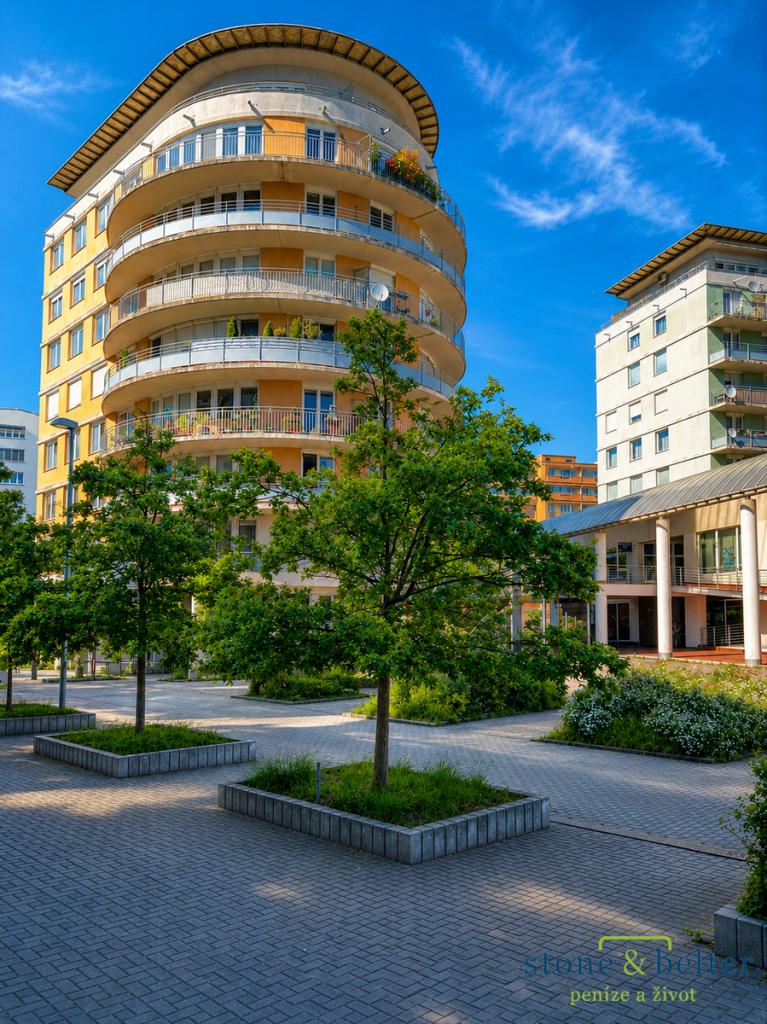 Pronájem bytu 5+kk 147 m2, Praha – náhled fotky 17