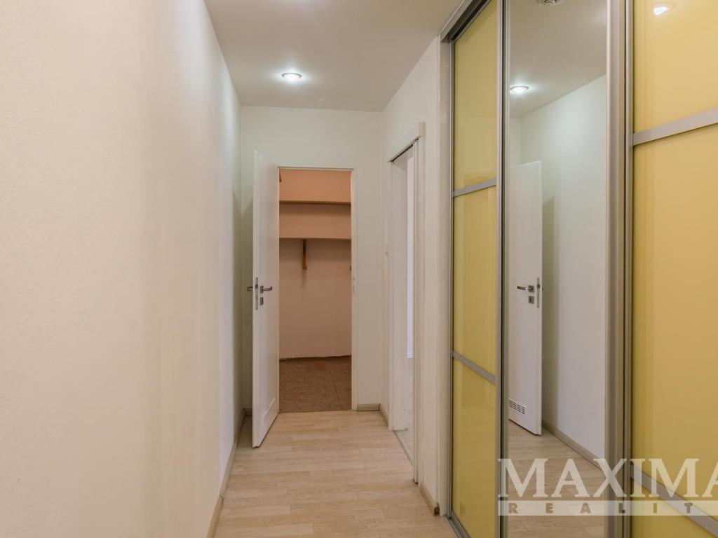 Pronájem bytu 3+kk 75 m2, Praha – náhled fotky 16