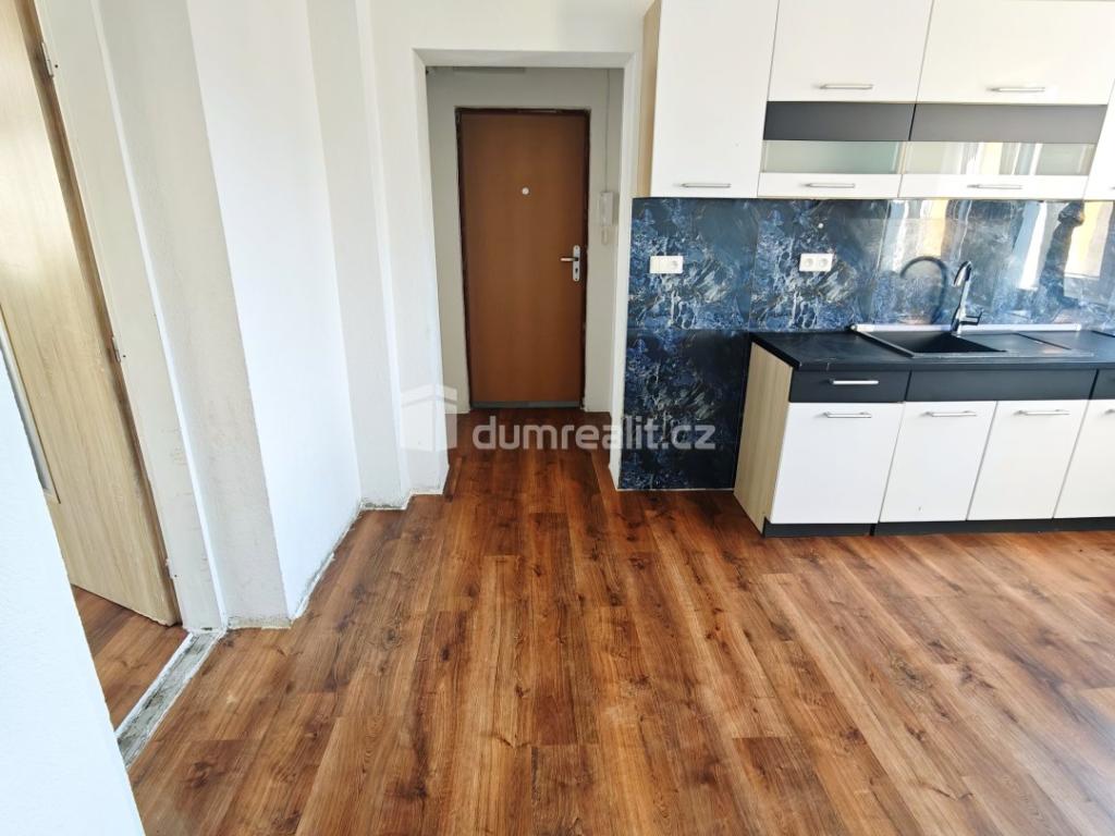 Pronájem bytu 2+1 70 m2