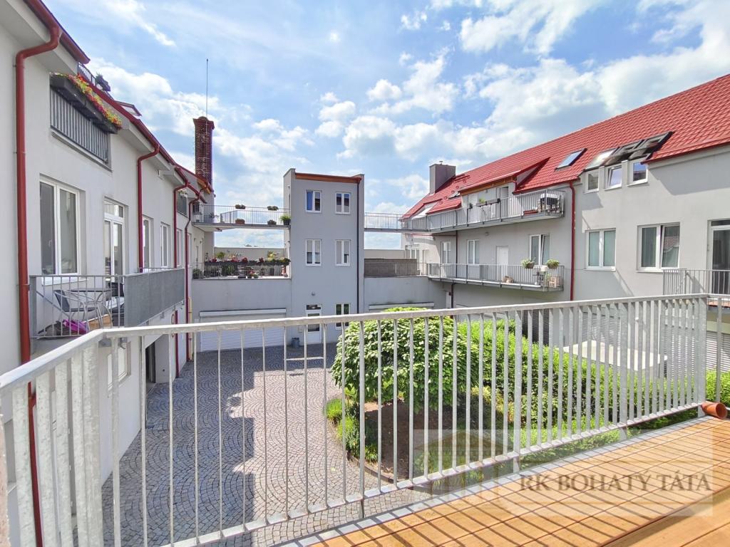 Pronájem bytu 3+kk 100 m2