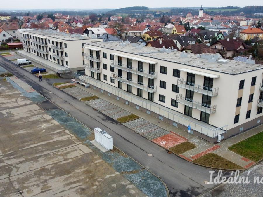 Pronájem bytu 2+kk 39 m2, Dobřany – náhled fotky 19