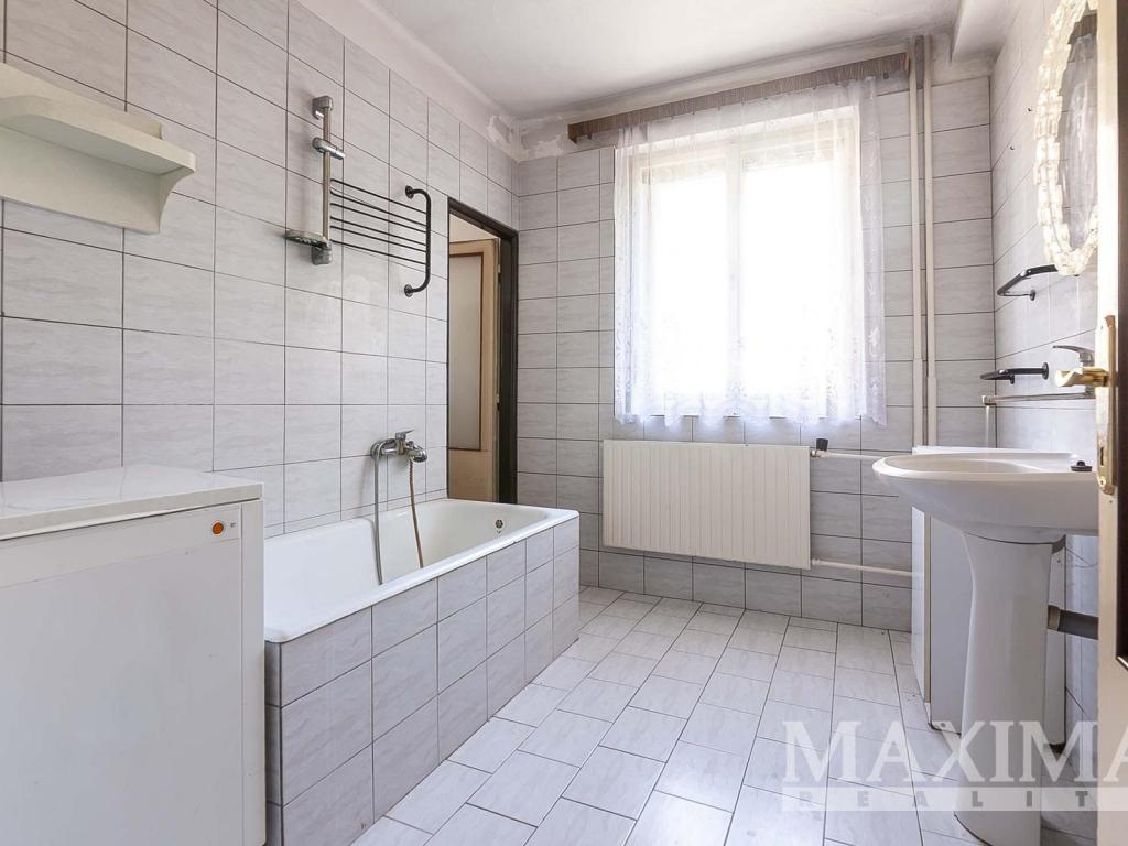 Prodej domu 244 m2, Městec Králové – náhled fotky 17