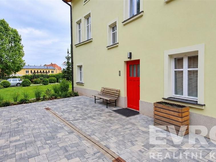 Pronájem bytu 2+kk 34 m2, Vrchlabí – náhled fotky 10