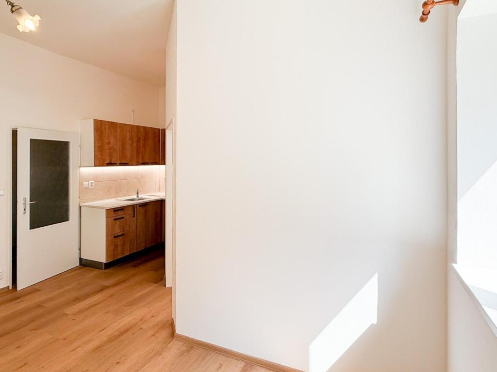 Pronájem bytu 2+kk 36 m2