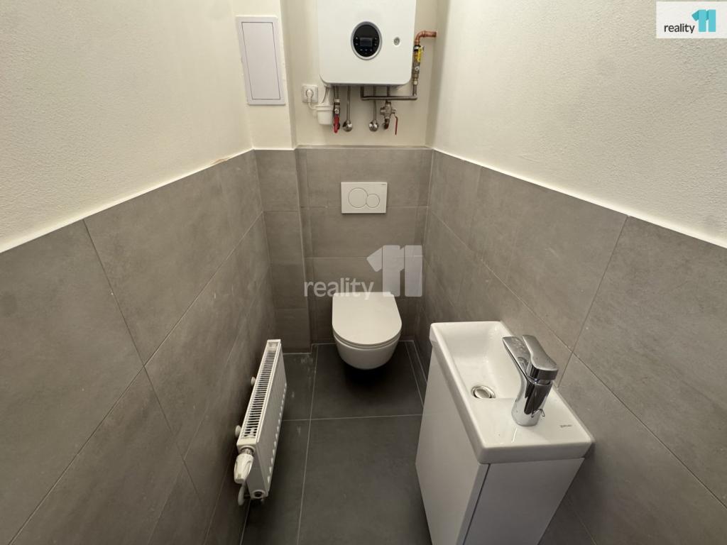 Pronájem bytu 3+1 68 m2, Praha – náhled fotky 8