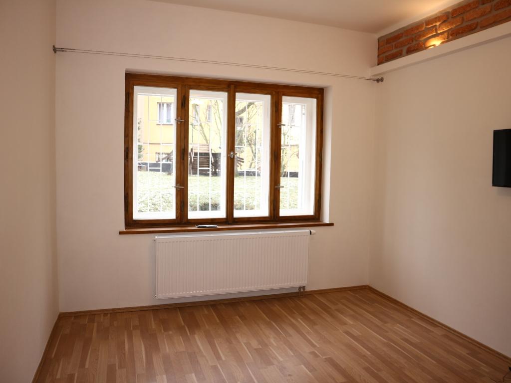 Pronajem bytu 3+1 56 m2