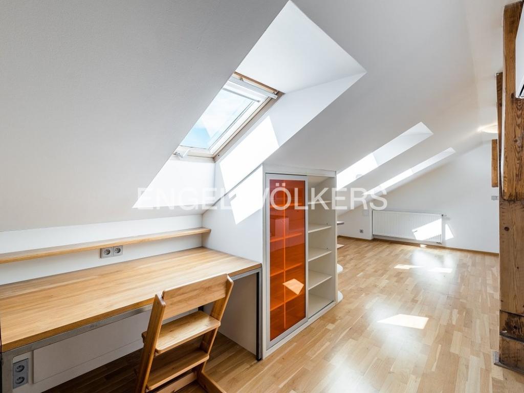 Pronájem bytu 3+kk 112 m2