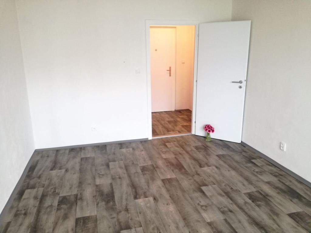 Pronájem bytu 2+kk 44 m2