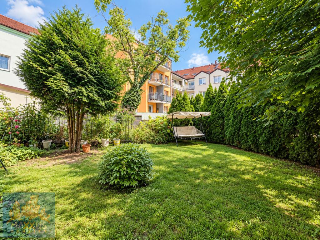 Pronájem bytu 2+kk 44 m2, Praha – náhled fotky 10