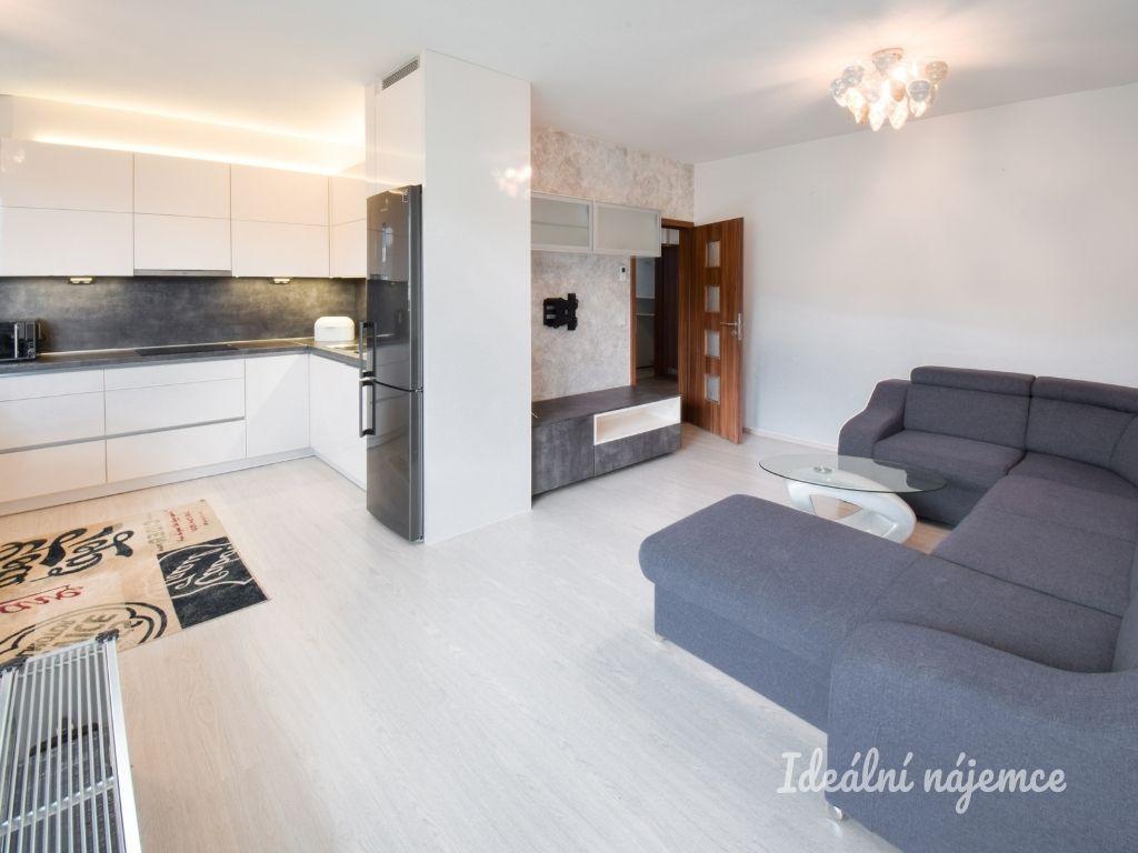 Pronájem bytu 3+kk 73 m2