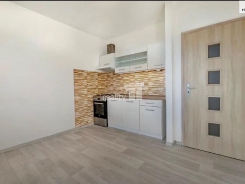 Pronájem bytu 2+kk 34 m2