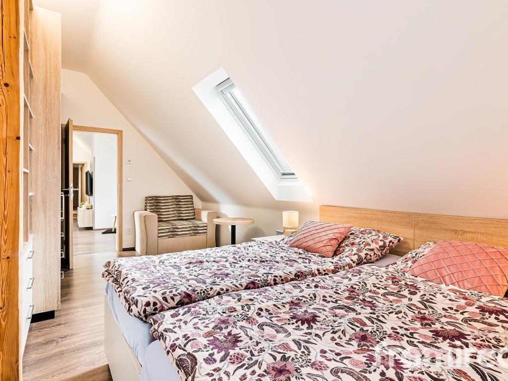 Pronájem bytu 3+kk 75 m2, Nové Město na Moravě – náhled fotky 8