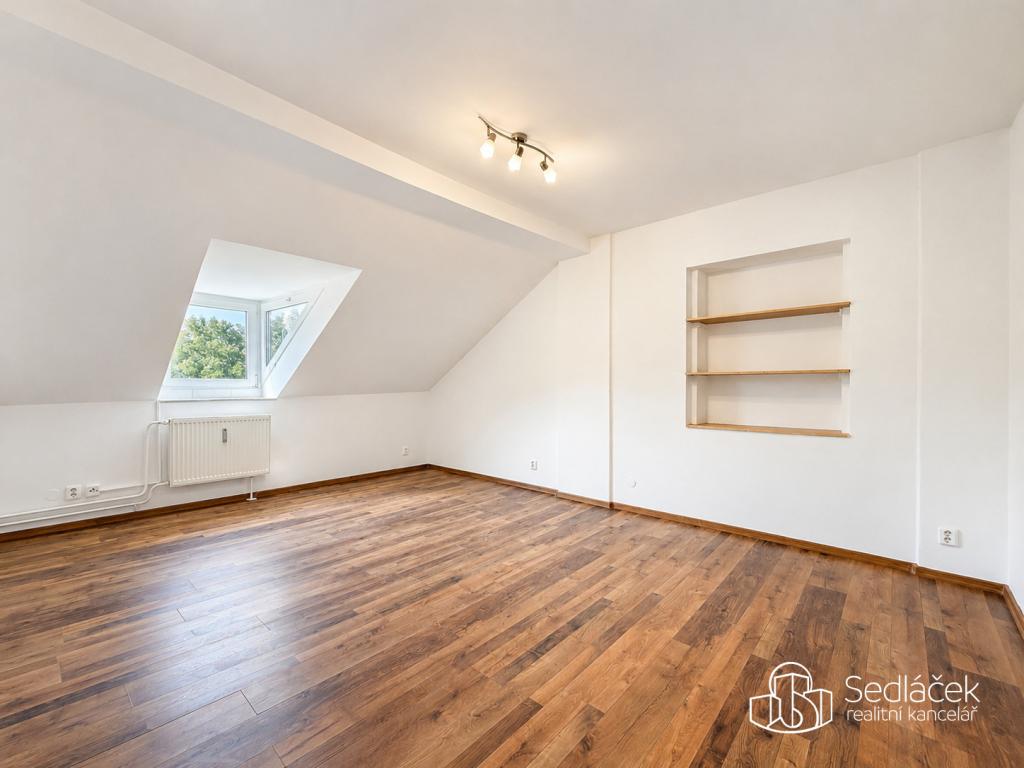 Pronájem bytu 2+1 64 m2