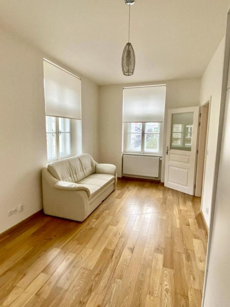 Pronájem bytu 2+kk 56 m2