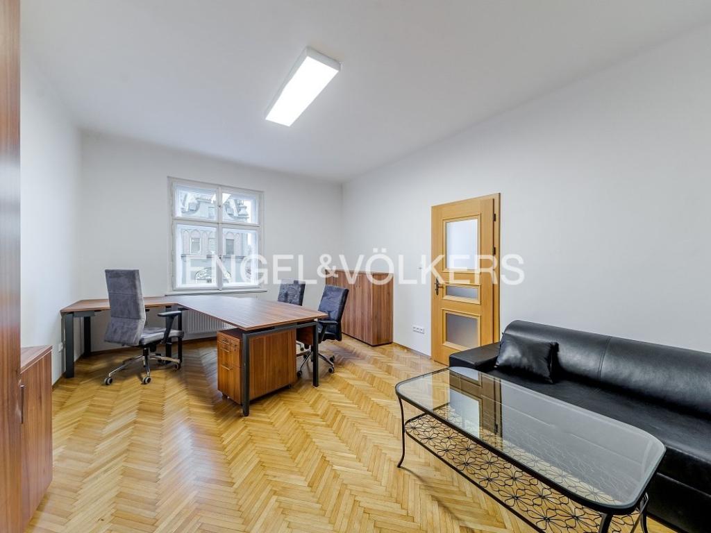 Pronájem bytu 4+kk 120 m2