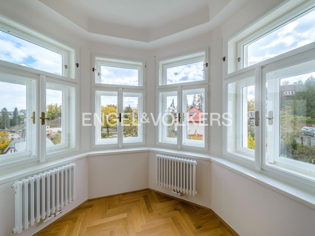Pronájem domu 356 m2