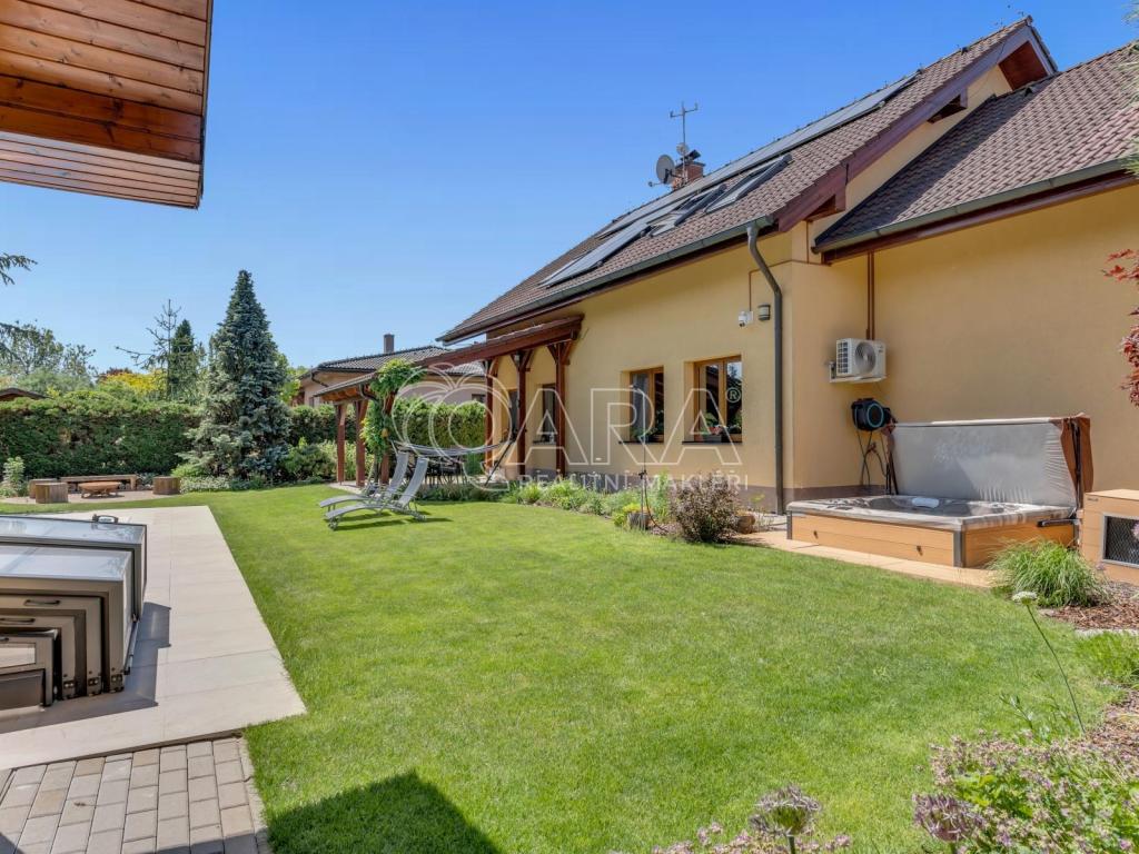 Listing 3