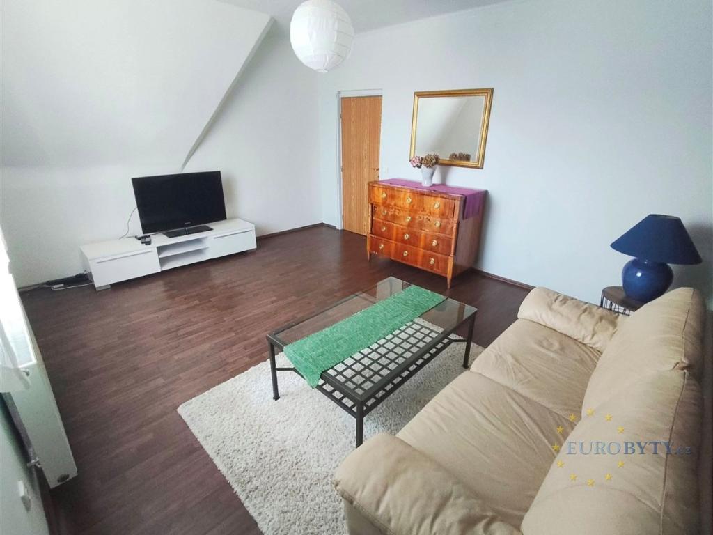 Pronájem bytu 2+1 70 m2