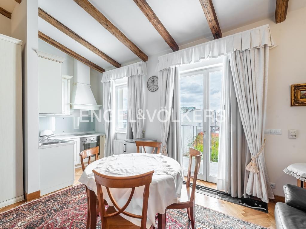 Pronájem bytu 1+kk 38 m2